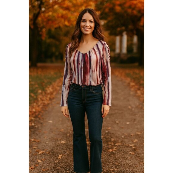 Jennifer Lopez Blouse M Tie Dye Long Sleeve V-Neck Slit Shoulder Boho Chic Retro - Picture 1 of 8